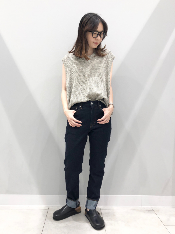 GU公式 | ストレッチスリムジーンズ(丈標準76.0cm)