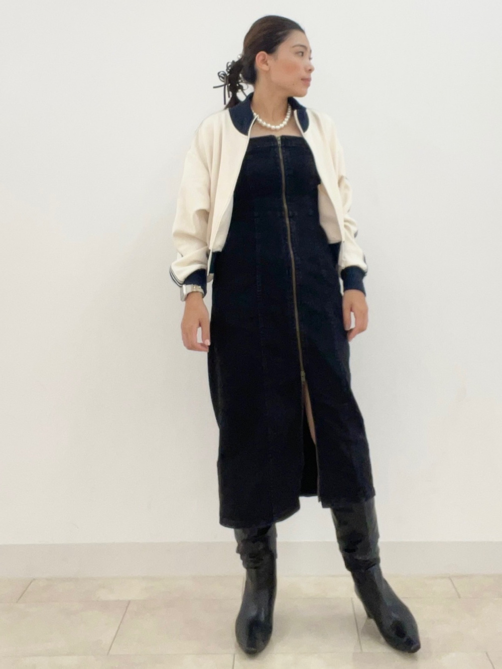 Denim Front Zip Dress」| GU的穿搭理念