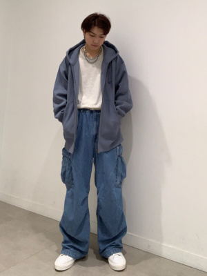 GU公式 | デニムスーパーワイドカーゴパンツ(セットアップ可能)