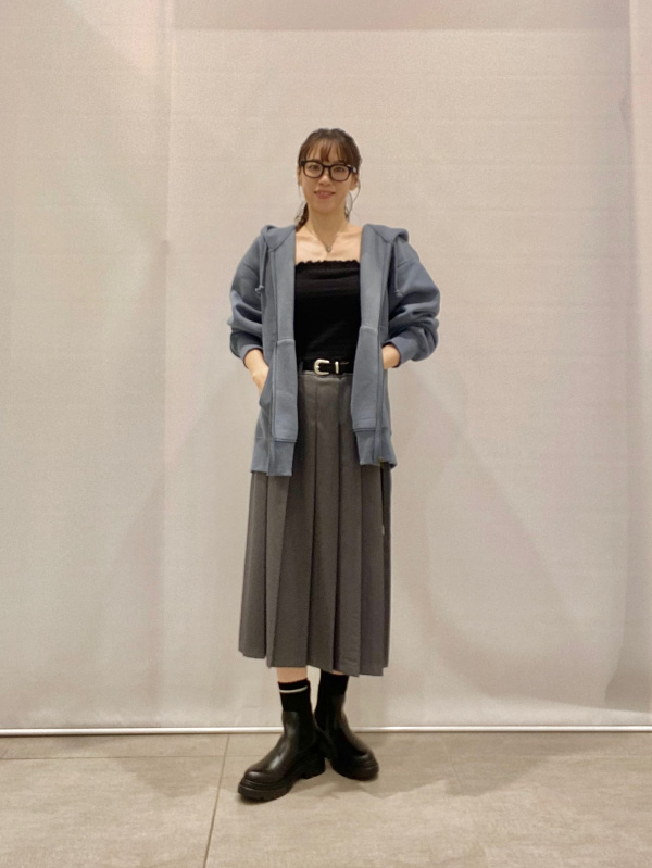 ブラフィールシャーリングクロップドチューブトップ（レディース）の