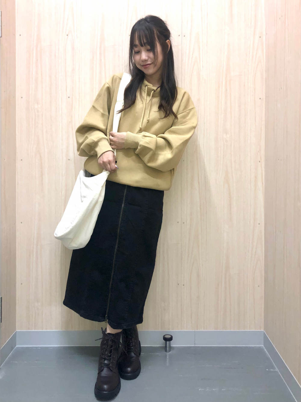 ニットクロップドタンクトップ(ボーダー)+E、コクーンジョガープルオン