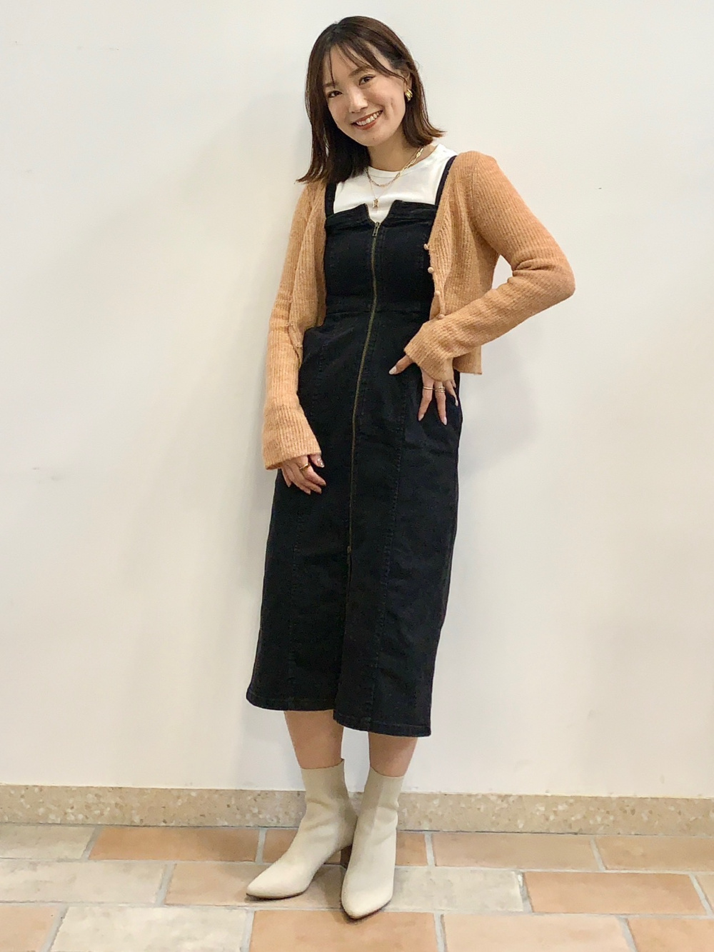 ❁はな Denim Front Zip Dress」| GU的穿搭理念