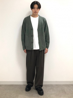 GU公式 | ブラッシーニットVネックカーディガン