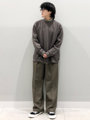 ■ラスト1着■【新品】GUツータックバギースラックス丈標準 ブラックXLサイズ 2024新作】GU ツータックバギースラックス（無地・ストライプ