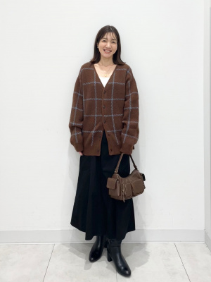 GU公式 | ブラフィールストレッチリブT(長袖)(ウォーム)+E