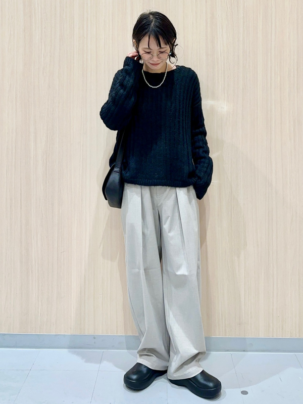 ルーシングT(長袖)Q、バレルレッグスラックス(セットアップ可能)」の