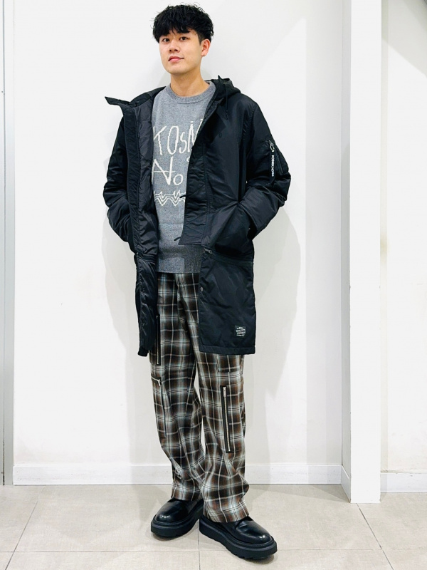 ヒートパデッドコンバーチブルコート UNDERCOVER、クルーネック