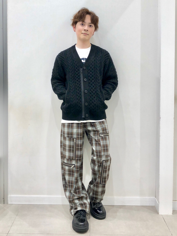 トラックジャケット UNDERCOVER(セットアップ可能)、ジップ