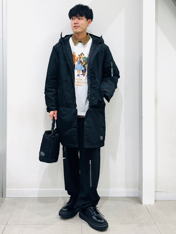 ヒートパデッドコンバーチブルコート UNDERCOVER（メンズ）の着用 