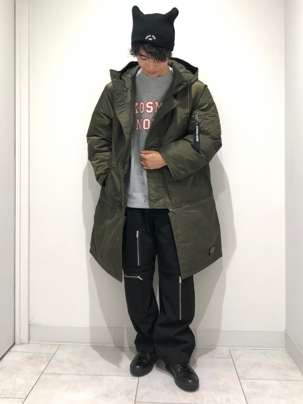 ヒートパデッドコンバーチブルコート UNDERCOVER、クルーネック
