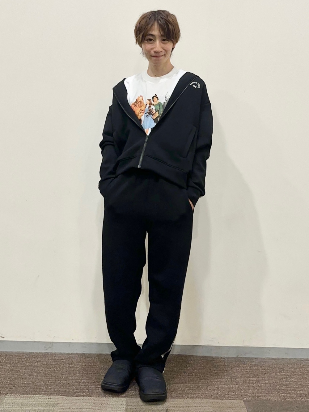 トラックパンツ UNDERCOVER(セットアップ可能)、グラフィックT