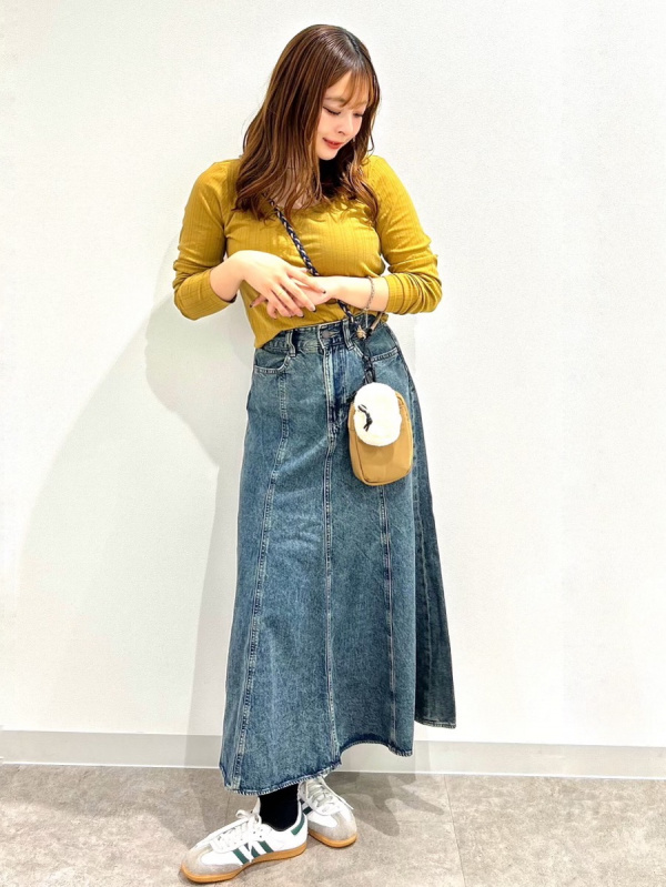 Denim Front Zip Dress、Cotton Blend Ribbed Cropped Wide Neck T