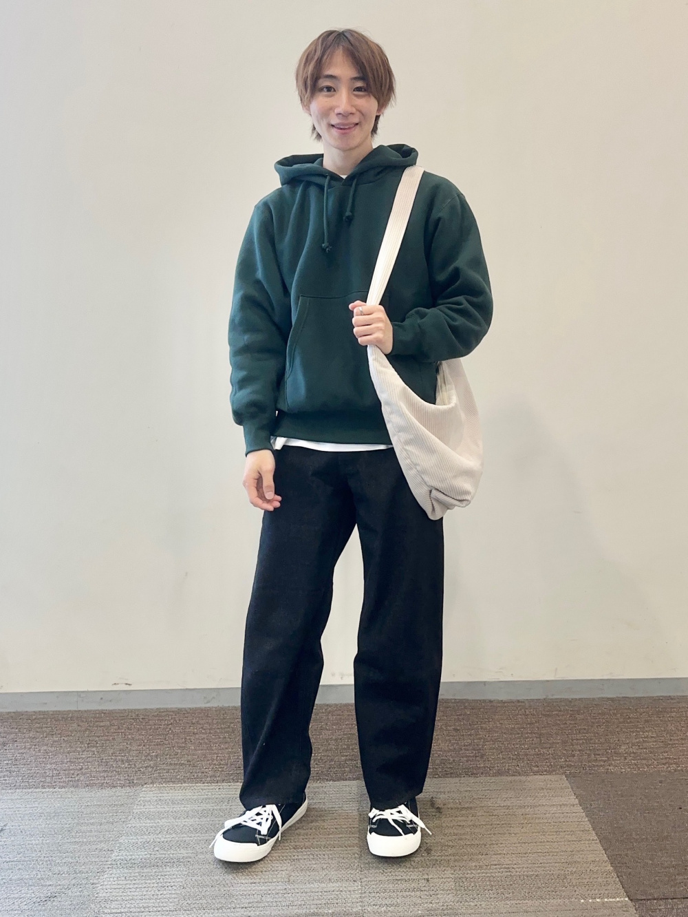 デニムツータックバギースラックス(丈標準71.0～75.0cm