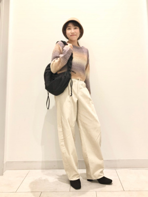 GU公式 | ライトヘアリーグラデーションセーター