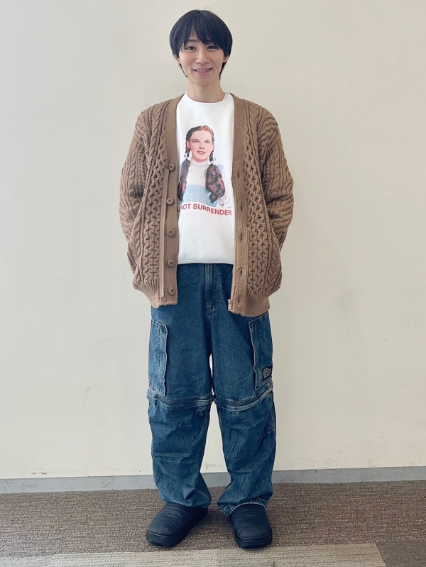 トラックパンツ UNDERCOVER、ケーブルカーディガン UNDERCOVERの
