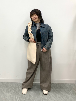 GU公式 | シアープリントボトルネックT(長袖)