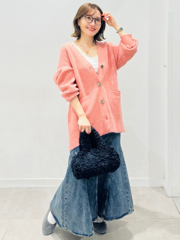 デニムフレアマキシスカートNTQ+E（レディース）の着用コーディネート