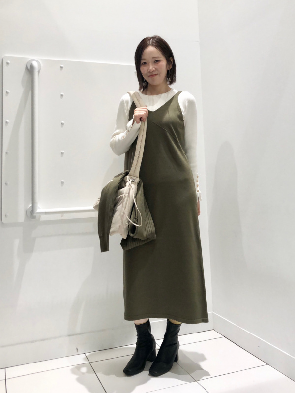 オーバーサイズシャツ、ヘリンボーンタックワイドパンツ(丈標準70.0