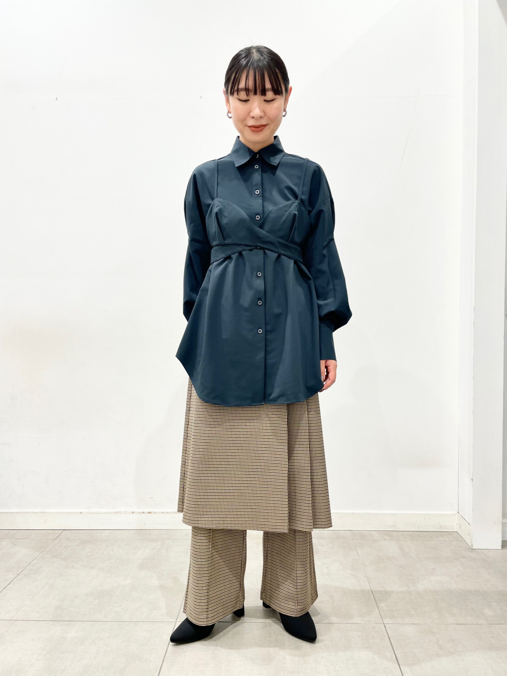 Bustier Combination Shirt by rokh、2 Piece Skirt And Pants Set/Checked by  rokh」| GU的穿搭理念