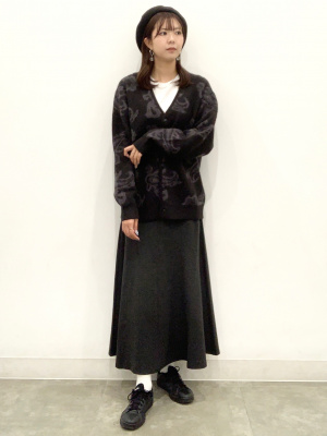 GU公式 | ブラッシーニットVネックカーディガン(ペイズリー)