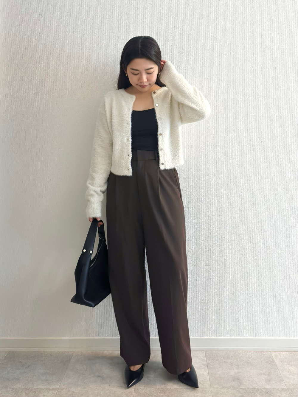 シャイニークルーネックカーディガンZ」の着用コーディネート| ジーユー