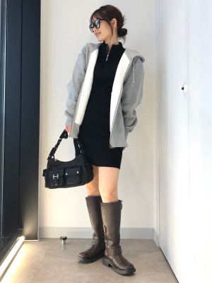 良品 グッチ GUCCI 22SS ジップアップ 半袖 ニット ミニワンピースS GU公式 | ハーフジップミニワンピース