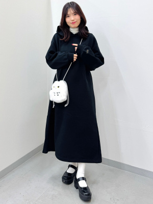 b 新品タグ付き
Kappa カッパ アメリカスキーチームモデル GU公式 | スウェットワンピース Harry Potter