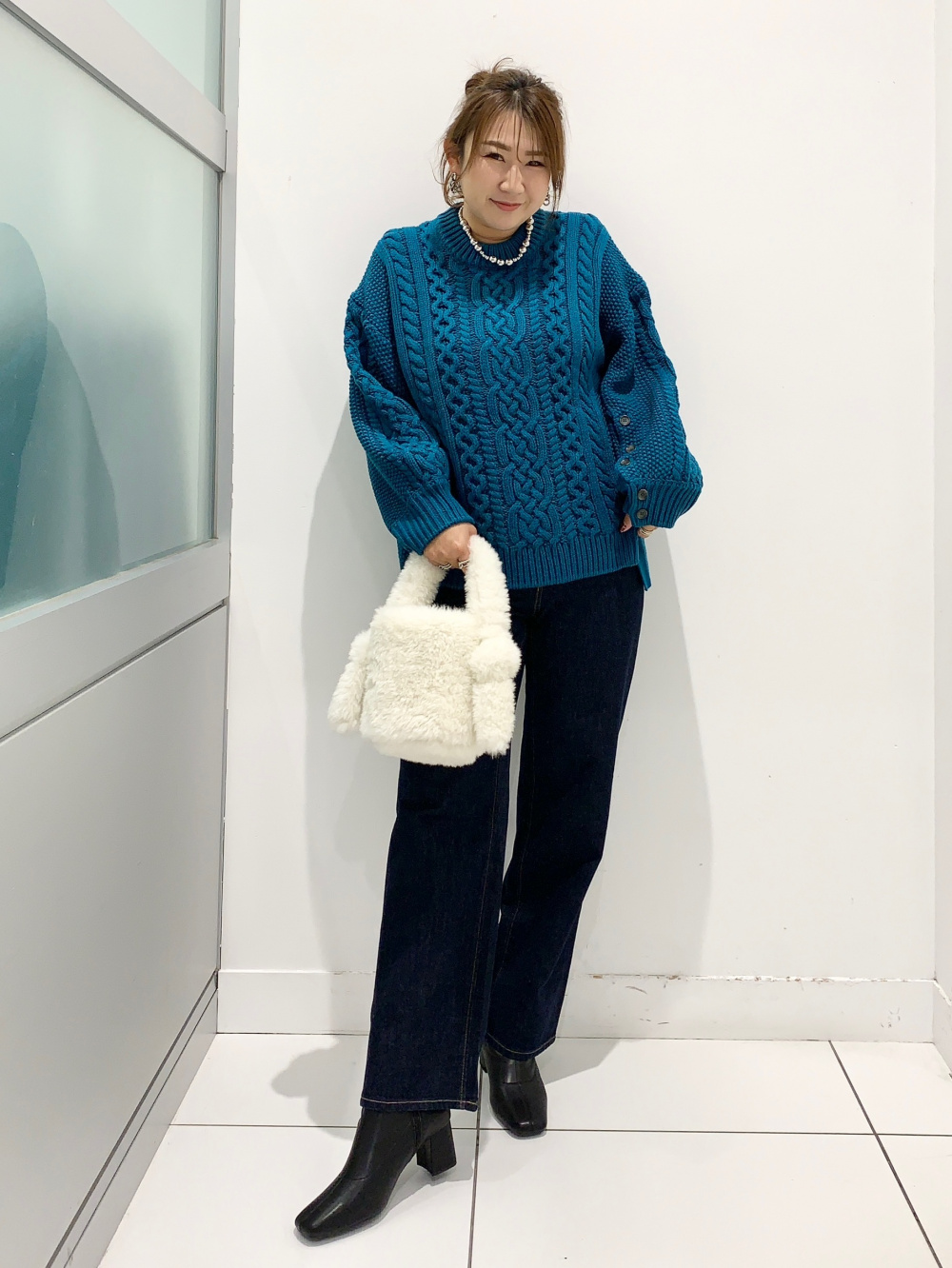 話題の初コラボ「ジーユー×ロク」60代女性におすすめの3着はコレ