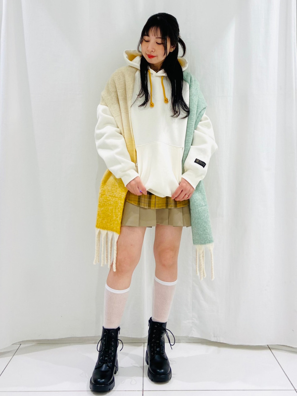 ヘビーウェイトスウェットパーカ Harry Potter（メンズ）の着用