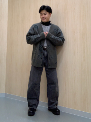 GU公式 | スムースニットタートルネックセーター(チェック)