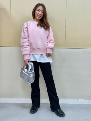 ESSENTIAL / ケーブル柄ニットパンツ 38 オフ 高身長 ふわっと軽い ゆったりシルエットケーブル柄ニット