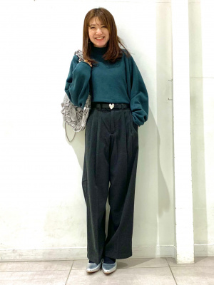 GU公式 | ヘリンボーンタックワイドパンツ(丈標準70.0～74.0cm)