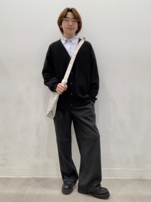 GU公式 | ヘリンボーンタックワイドパンツ(丈標準70.0～74.0cm)