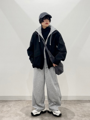 GU公式 | スウェットフルジップパーカ