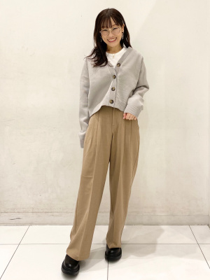 GU公式 | スポンジニットVネックカーディガン