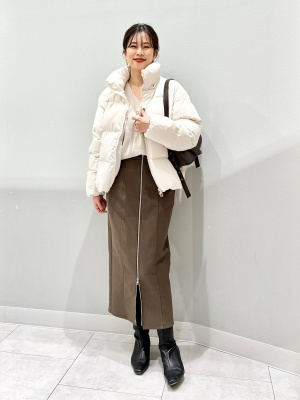 GU公式 | VネックセーターZ+E