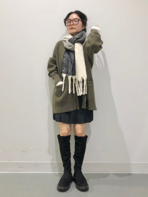 GU公式 | ヘアリーグラデーションマフラー
