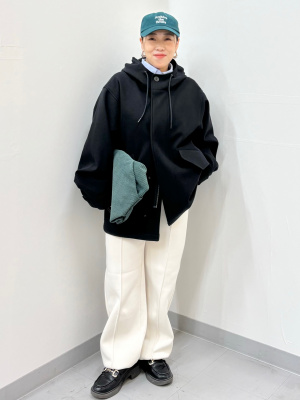 ★英国発*WEEKDAY*新作*SAMIR コーデュロイクロスボディバッグ★ ☆英国発*WEEKDAY*新作*SAMIR コーデュロイクロスボディバッグ☆