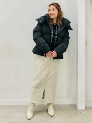 GU公式 | パフィータッチチェッククルーネックショートカーディガン