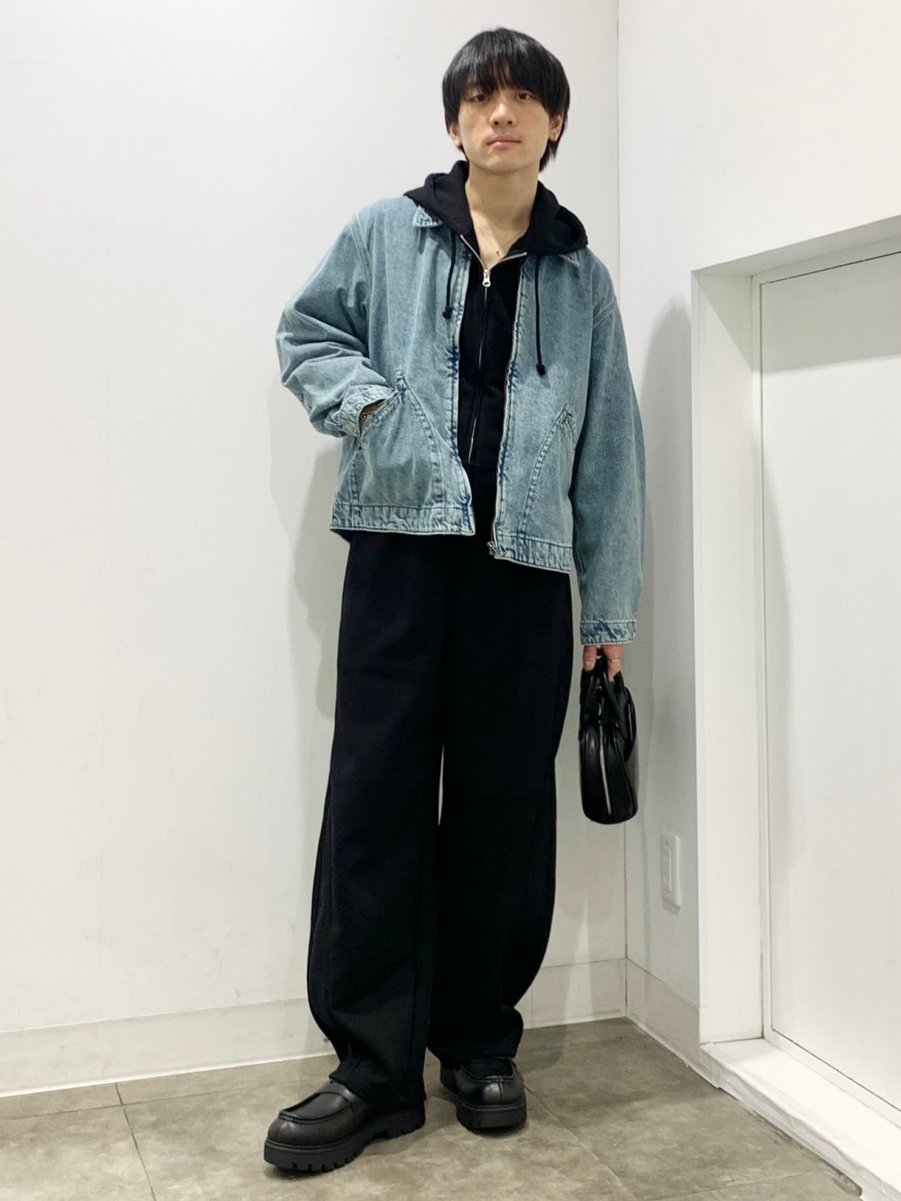 2ピースコート by rokh、ジーンズ by rokh」の着用コーディネート
