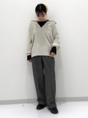 GU公式 | ローゲージハーフジップセーター