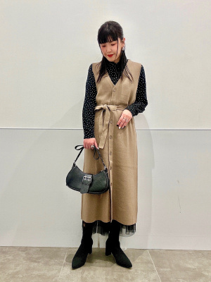 美品　定価7.4万　ドゥロワー　アシンメトリードレープドットブラウス 美品 定価7.4万 ドゥロワー アシンメトリードレープドットブラウス