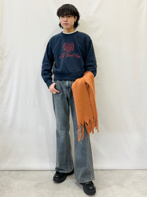 GU公式 | グラフィックスウェットプルオーバー