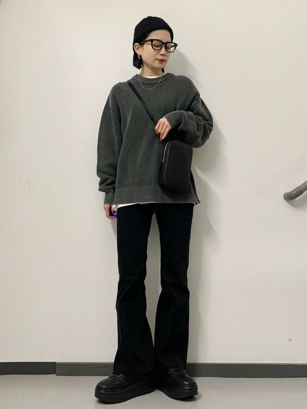 シャイニークルーネックカーディガンZ、タックワイドパンツ(丈標準70.0