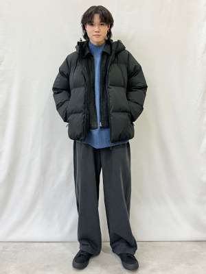 1PIU1UGUALE3 GOLFパデットブルゾン　中綿黒M 1PIU1UGUALE3 GOLF ウノピゥウノウグァーレトレゴルフ