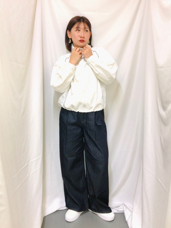 琉晴 Dry Wide T-Shirt/Halfslv、Lacy Stitch Knitted Skirt」| GU的