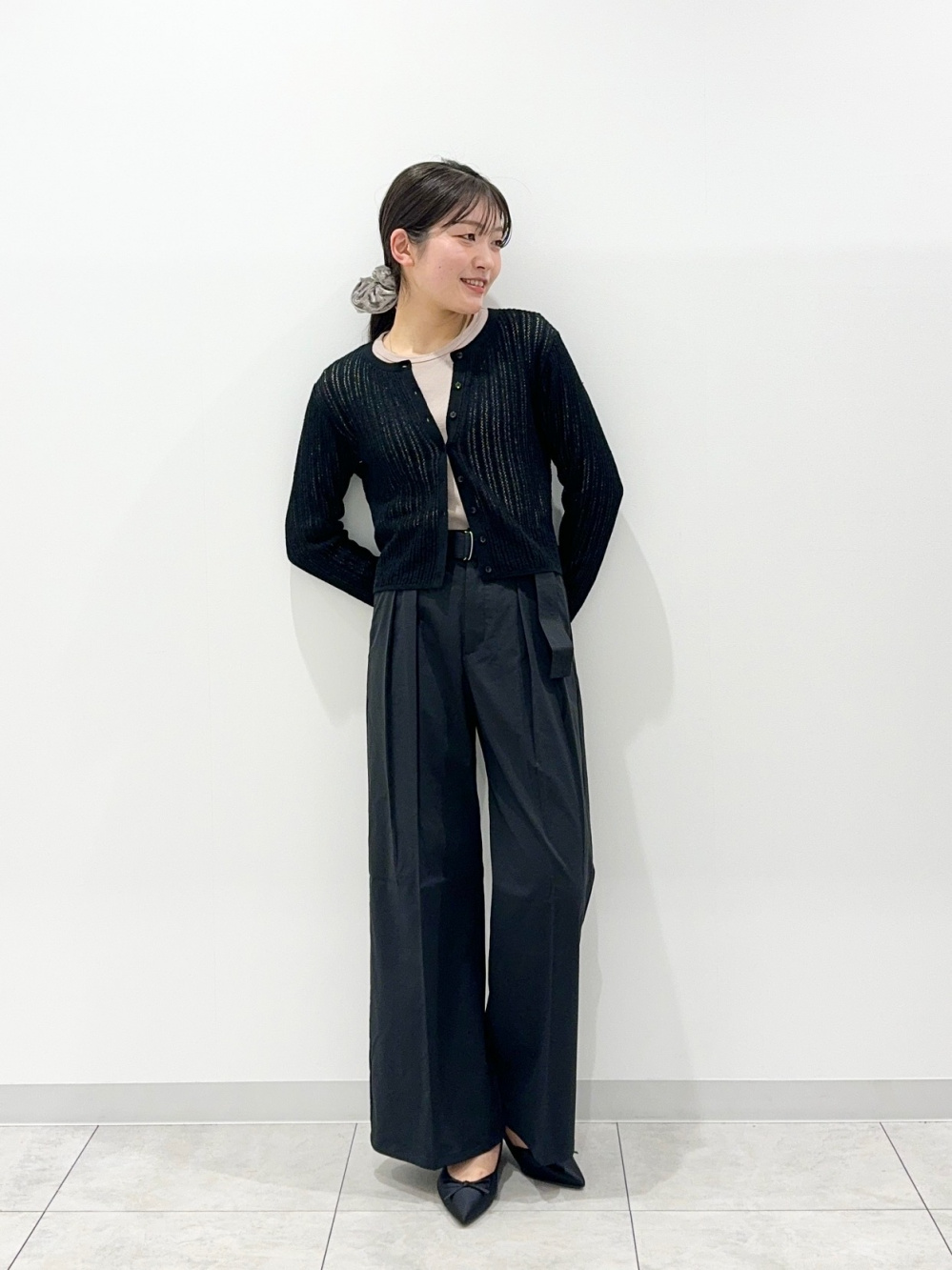 Belted Wide Pants、Soft Ribbed Crew Neck T-Shirt/L」| GU的穿