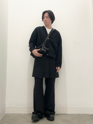 GU公式 | スポンジニットVネックカーディガン