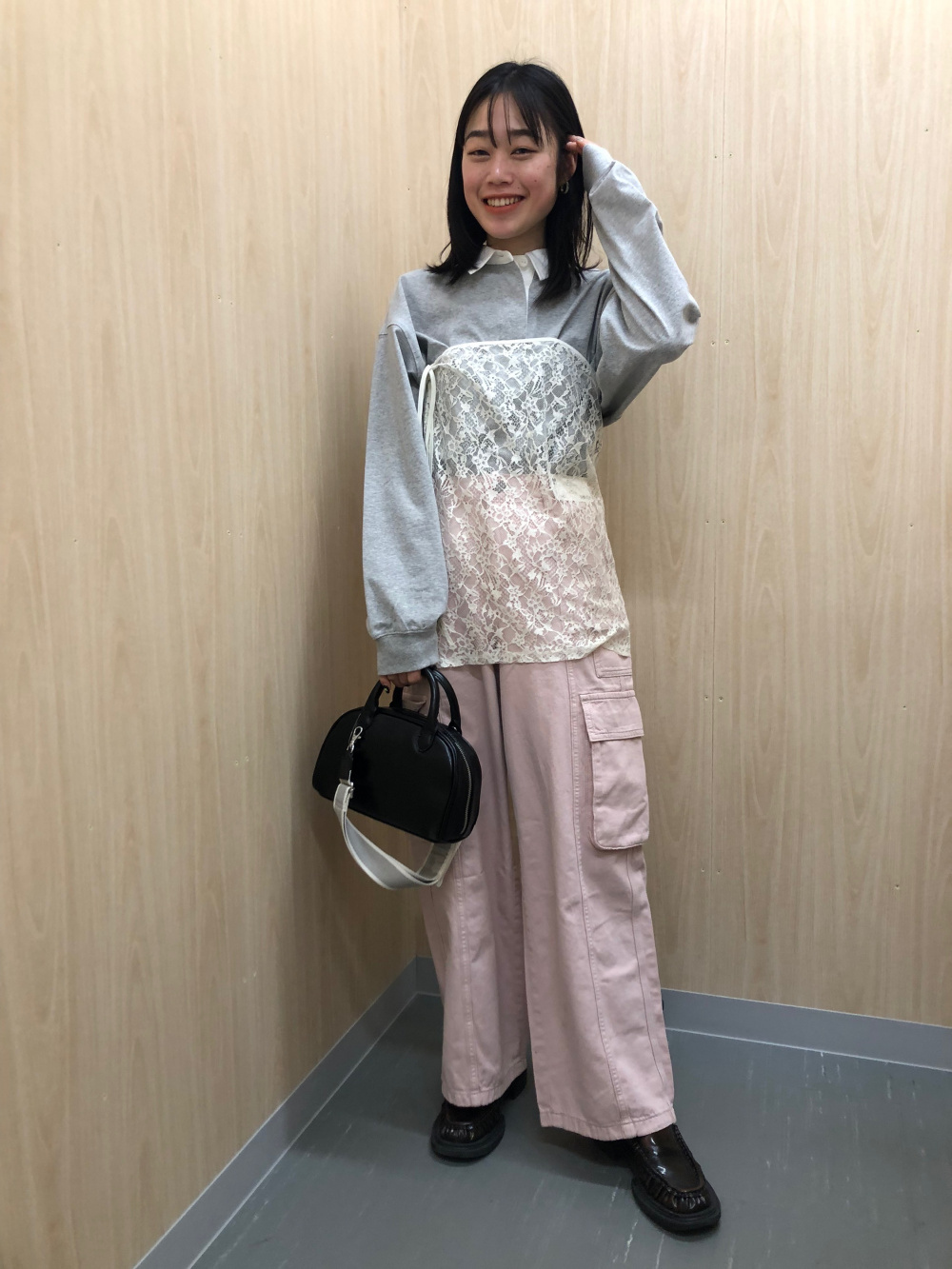 Rugger Shirt/L/Q、Lace Wrap Skirt」| GU的穿搭理念