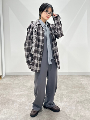 GU公式 | カットソーサロペットパンツ